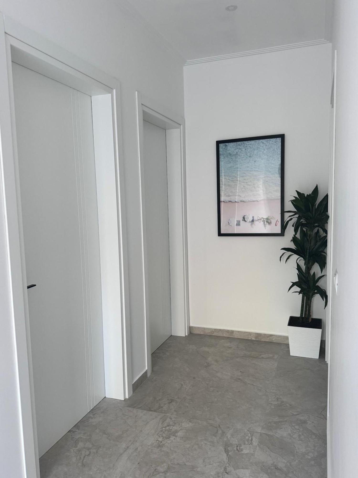 Sunset Hill Apartments Sarande Bagian luar foto